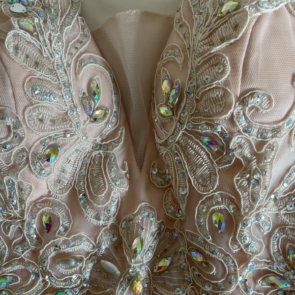 Bee Darlin Dress - Picture 3 of 5